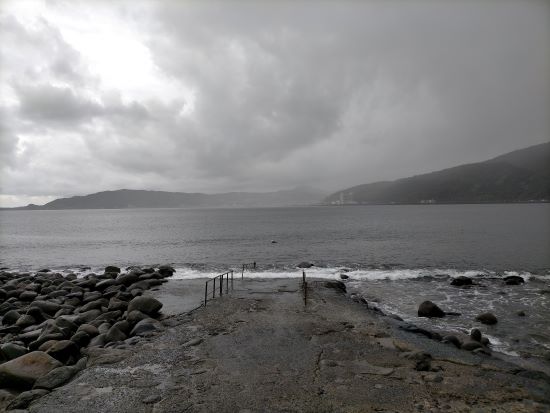 雨は降っても穏やかです。