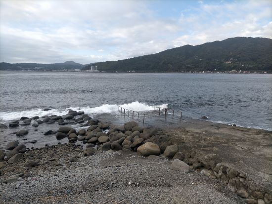 本日もボートはクローズ、ビーチは潜水可能！